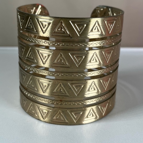 Gold Geometric Cuff Bracelet - Picture 5 of 9